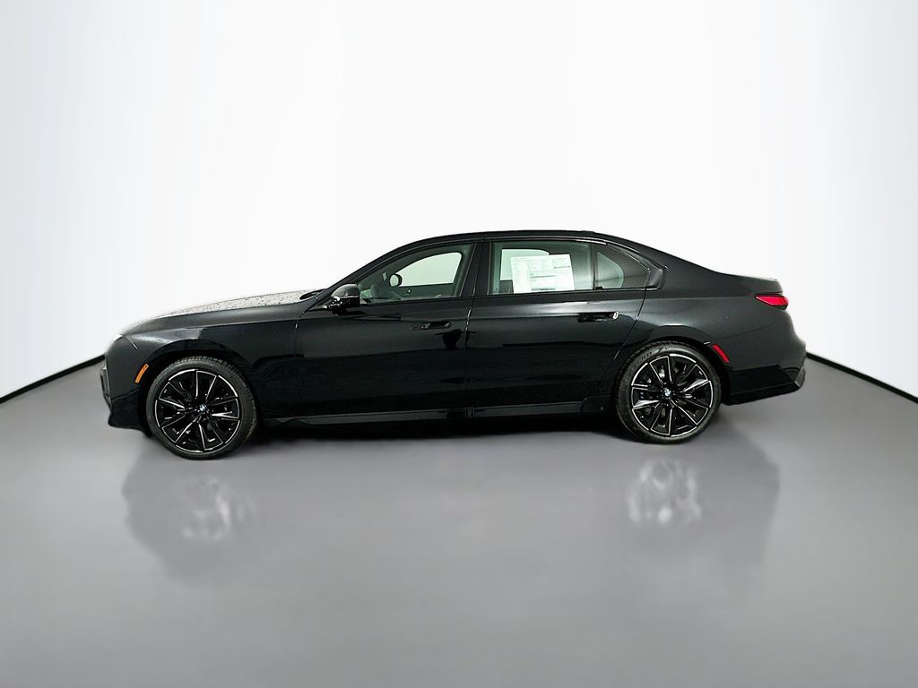 2025 BMW 7 Series 760i xDrive 8