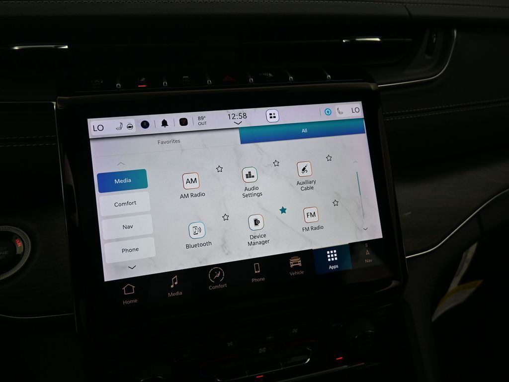 Used 2024 Silver Zynith Jeep Overland image 19