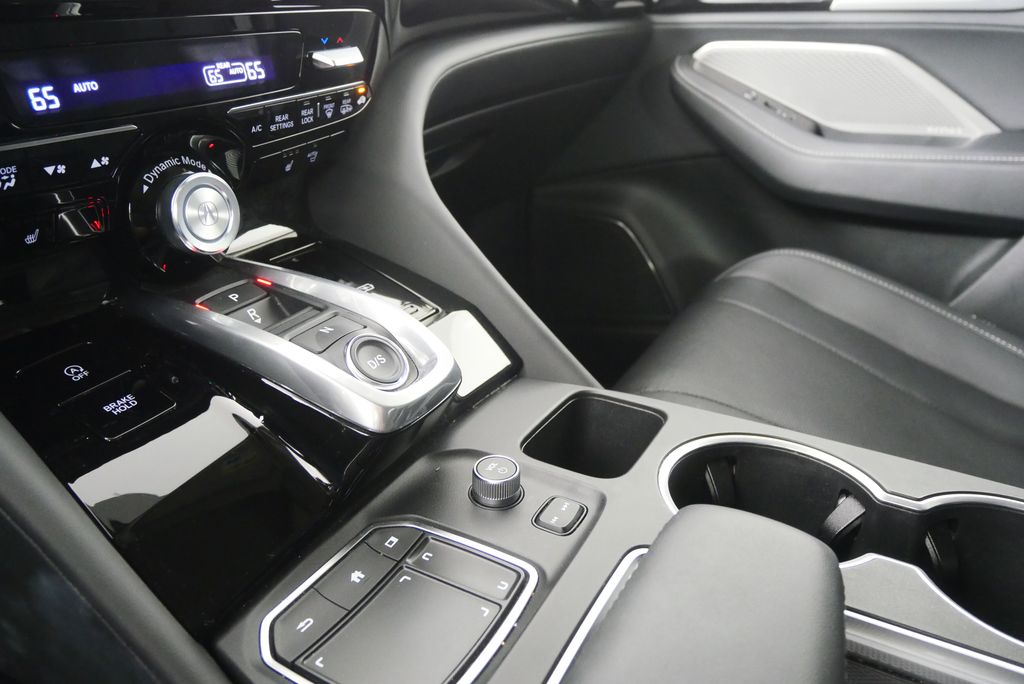 Thumbnail: 2023 Acura MDX - 26