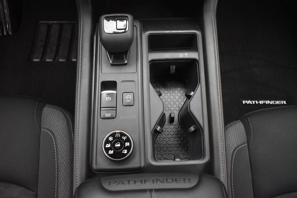 Thumbnail: 2024 Nissan Pathfinder - 27