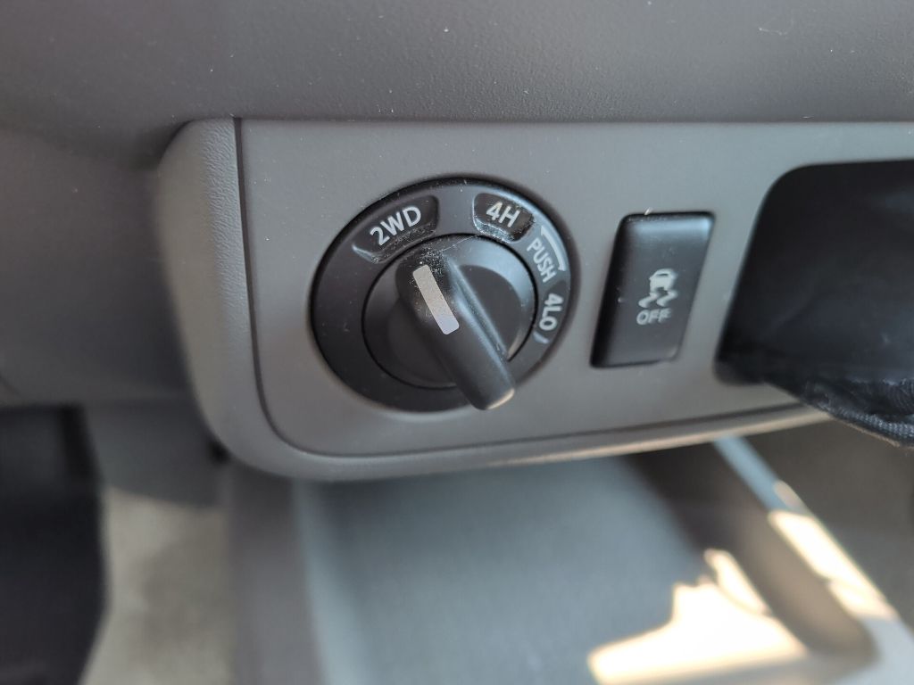 Used 2018 White Nissan SV image 12