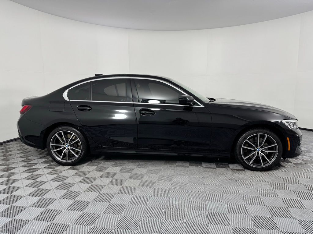 2022 BMW 3 Series 330i xDrive 4