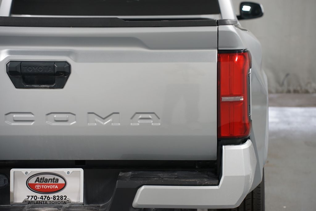 Thumbnail: 2024 Toyota Tacoma - 10