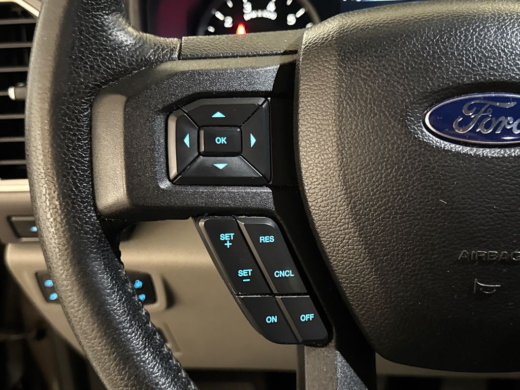 Used 2016 Brown Ford XLT image 21