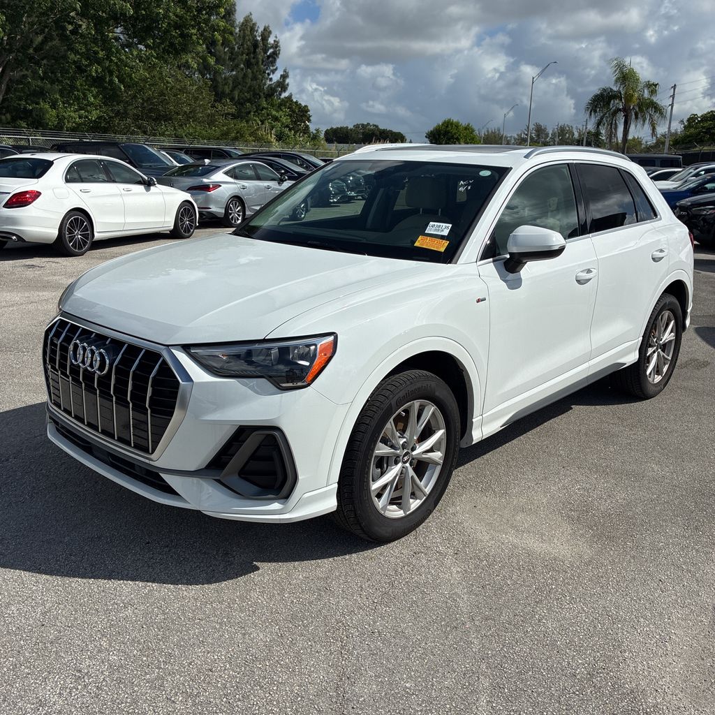 Ibis White 2021 Audi Q3 SUV / Crossover All-Wheel Drive 8-Speed Automatic