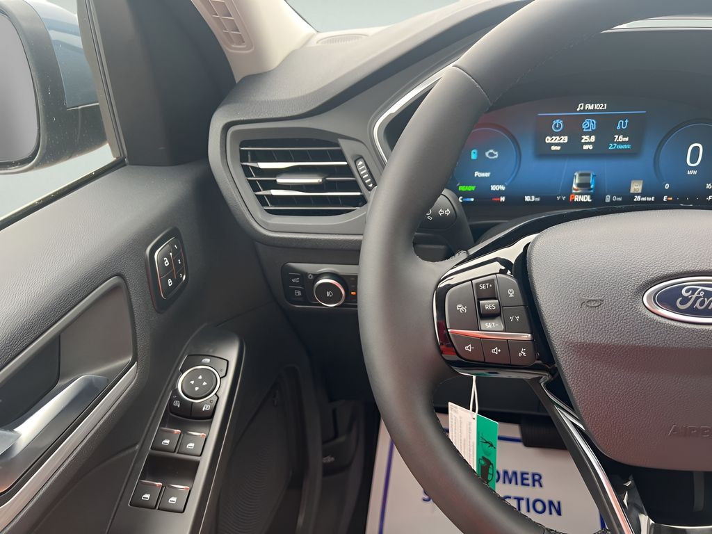 2025 Ford Escape Plug-In Hybrid