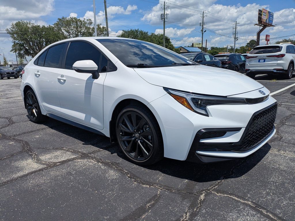 2025 Toyota Corolla SE