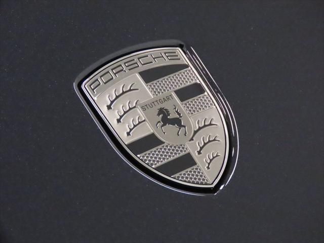 Thumbnail: 2026 Porsche Panamera - 14