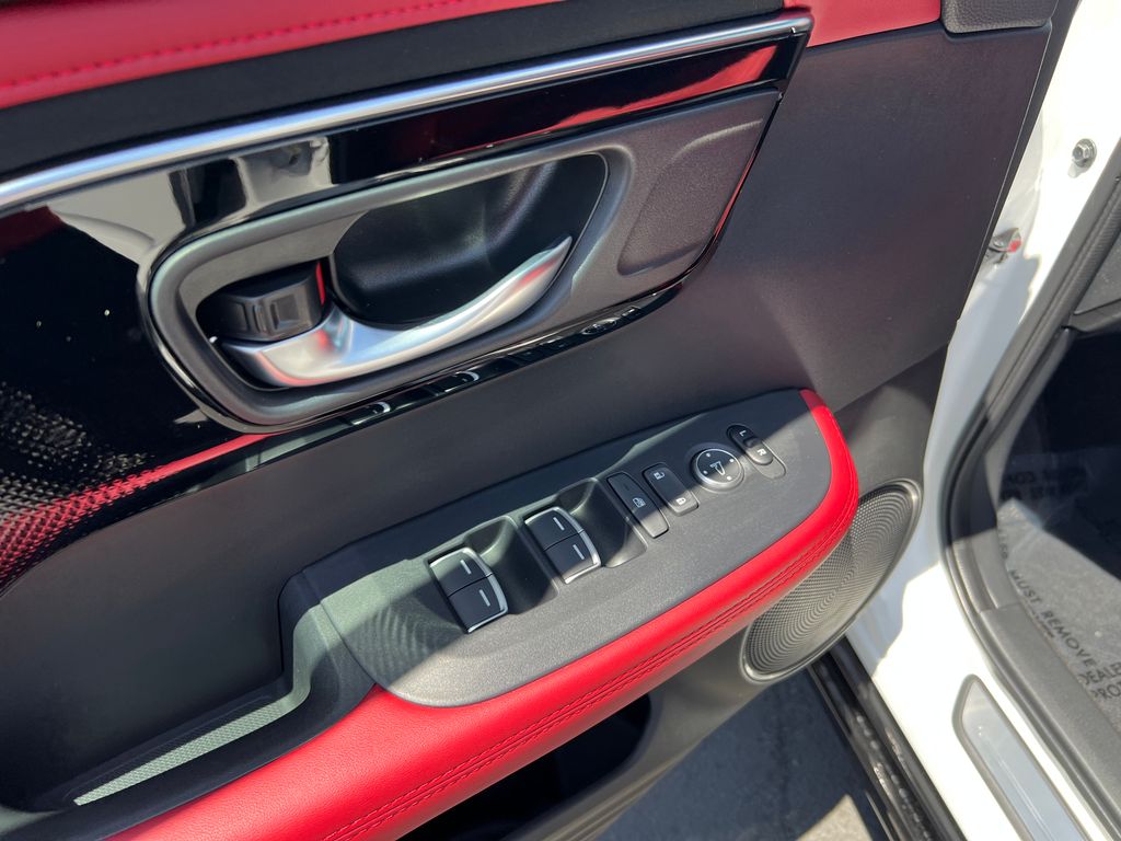 Thumbnail: 2025 Acura ADX - 12