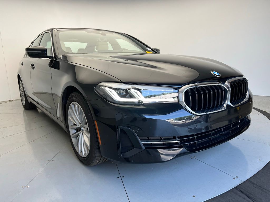 Thumbnail: 2023 BMW 5 Series - 2