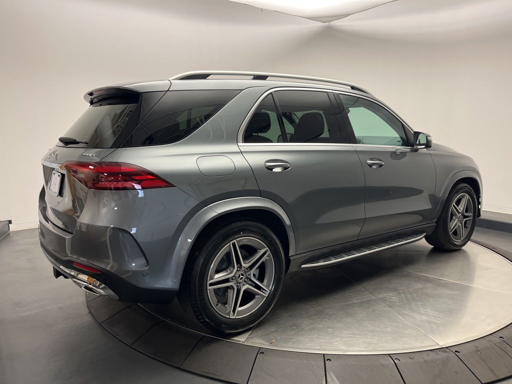 Thumbnail: 2026 Mercedes-Benz GLE - 7