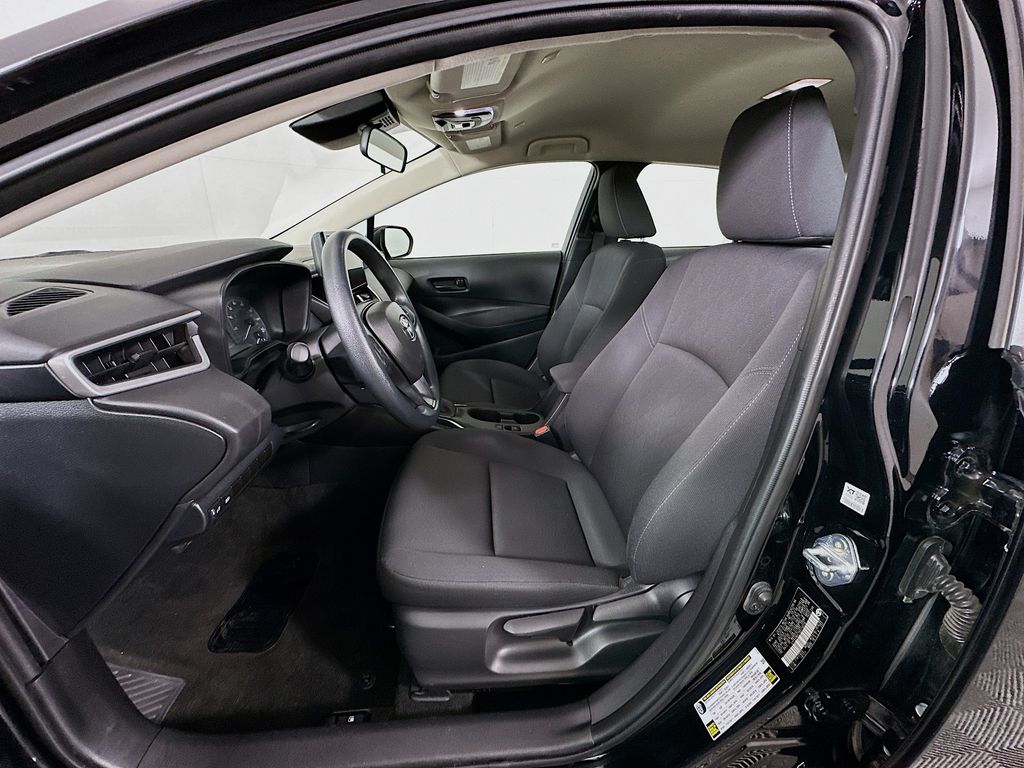 2024 Toyota Corolla LE 20