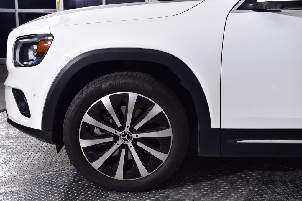 Thumbnail: 2022 Mercedes-Benz GLB - 9