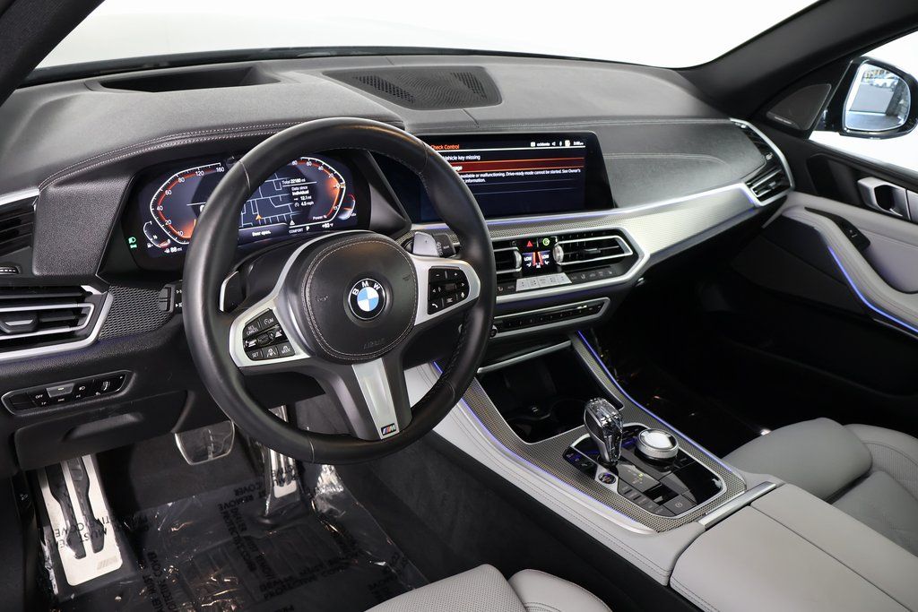 Thumbnail: 2023 BMW X5 - 7