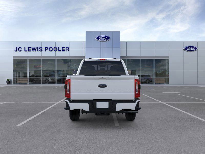 2025 Ford F-250 Super Duty Black Widow