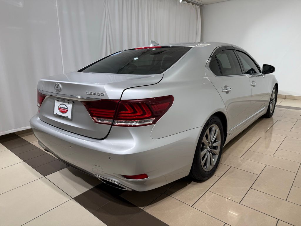 Thumbnail: 2014 Lexus LS - 5