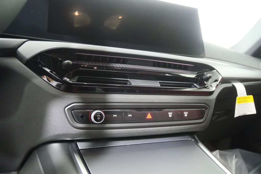 Thumbnail: 2026 BMW 2 Series - 16