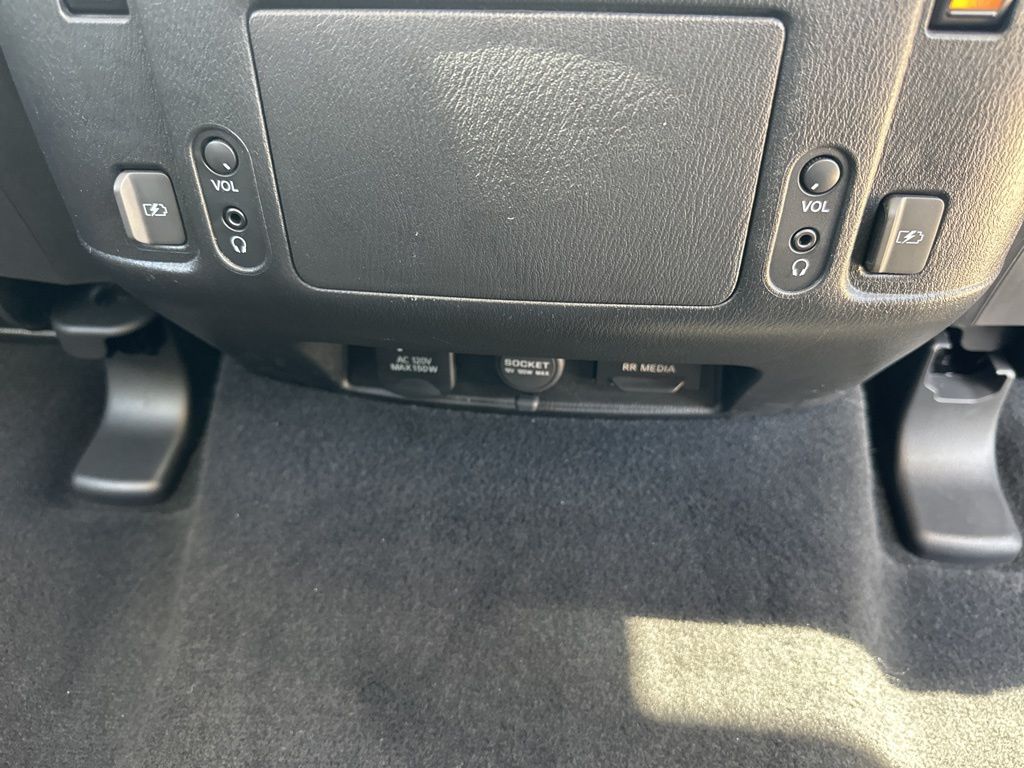 2020 Hermosa Blue Pearl Nissan Armada Platinum 4X4 SUV