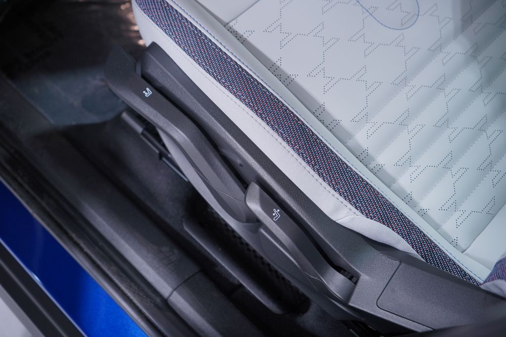 Thumbnail: 2026 MINI Cooper Countryman - 17