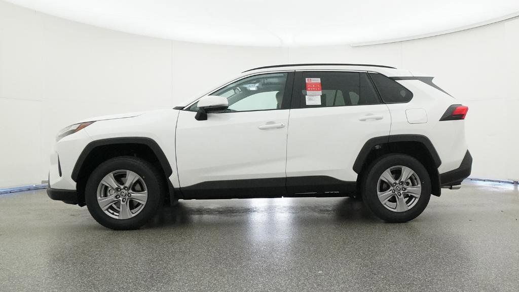 Thumbnail: 2025 Toyota RAV4 - 21