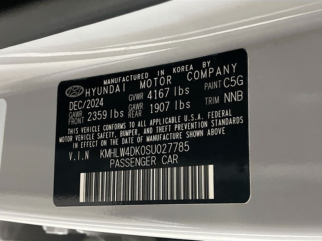 Used 2025 Gray Hyundai Base image 31