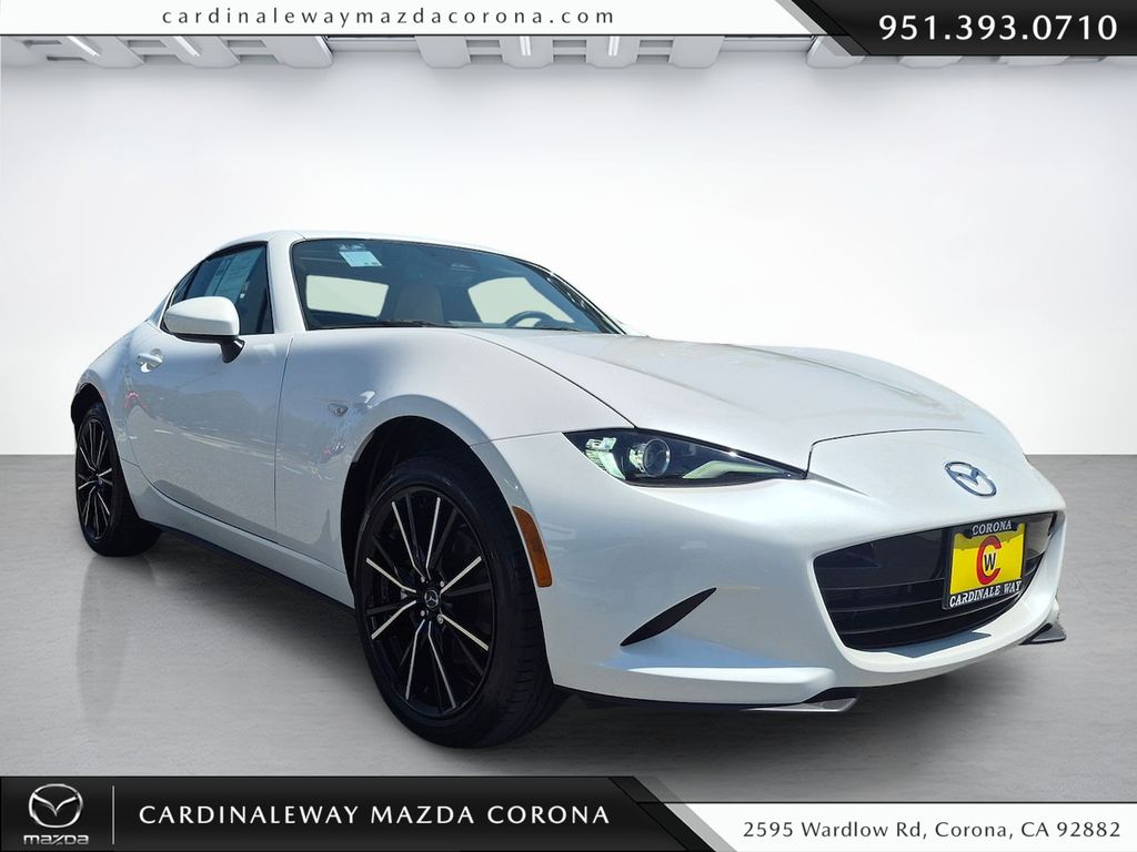 2025 Mazda MX-5 Miata RF Grand Touring RWD