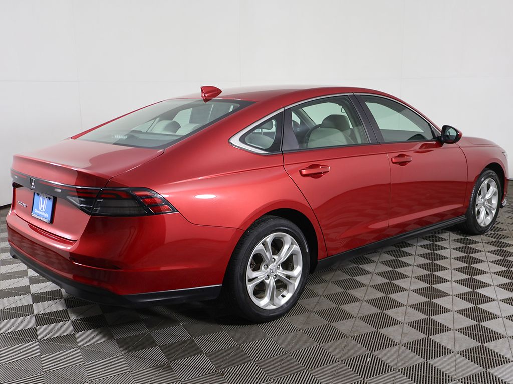Used 2023 Red Honda LX image 7