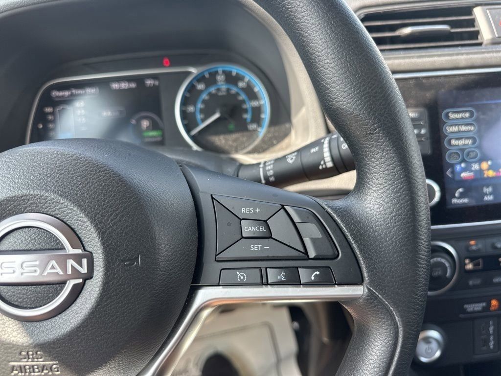 2024 Gun Metallic Nissan LEAF S FWD Hatchback