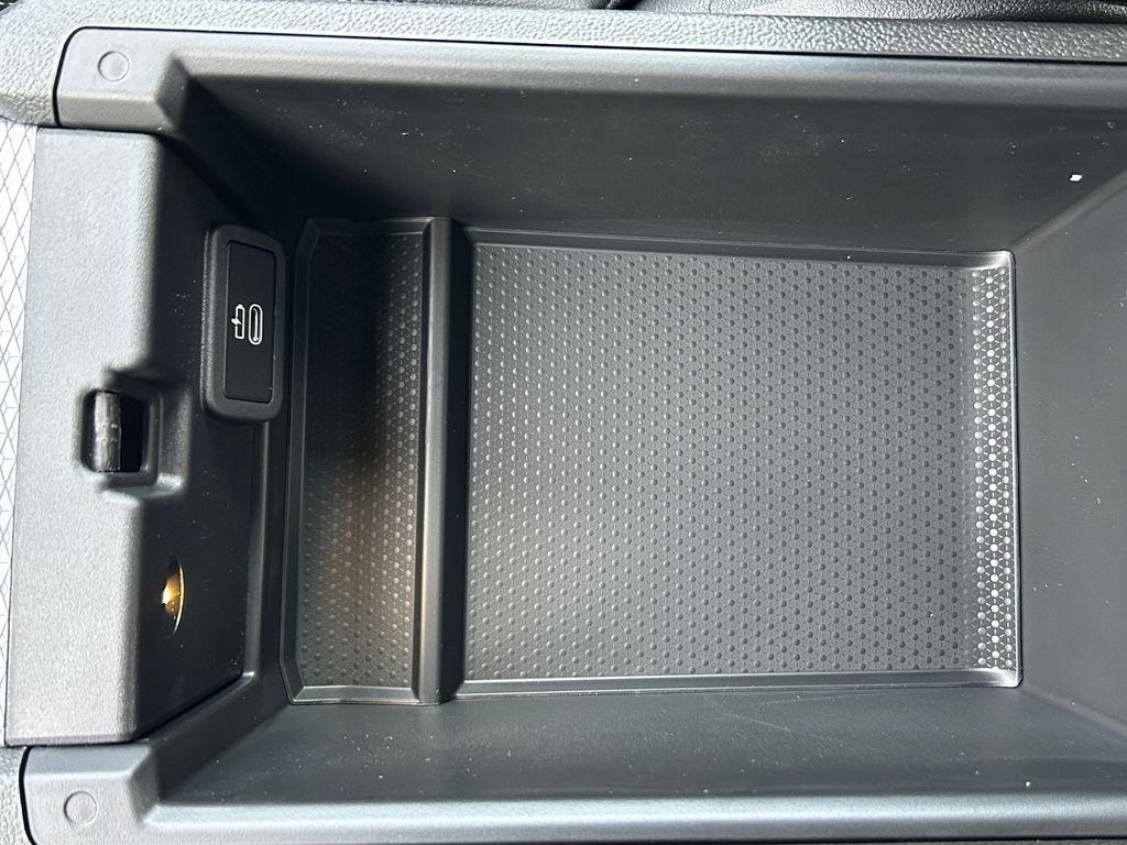 Thumbnail: 2026 BMW 3 Series - 29