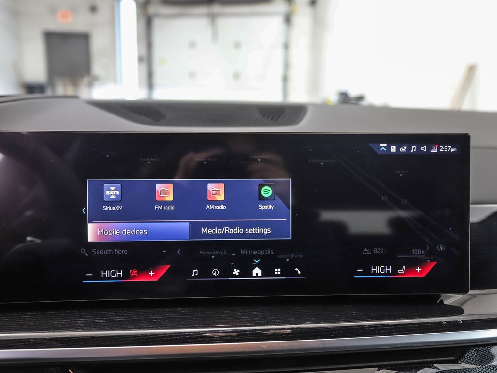 Thumbnail: 2026 BMW X5 - 16