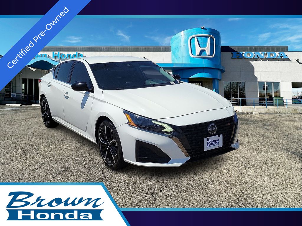 2023 Nissan Altima 2.5 SR - 0