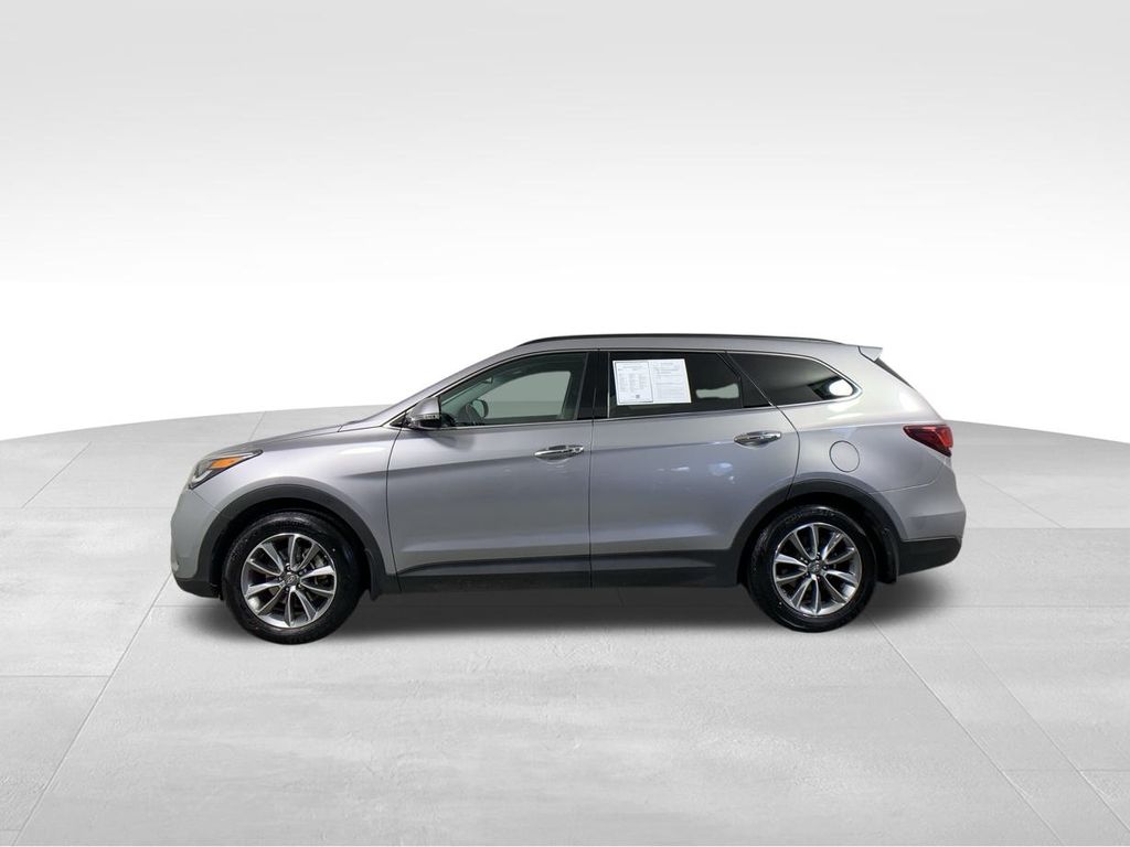 2018 Hyundai Santa Fe SE 3