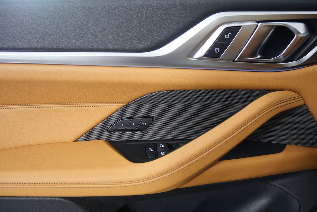 2025 BMW i4 eDrive40 9
