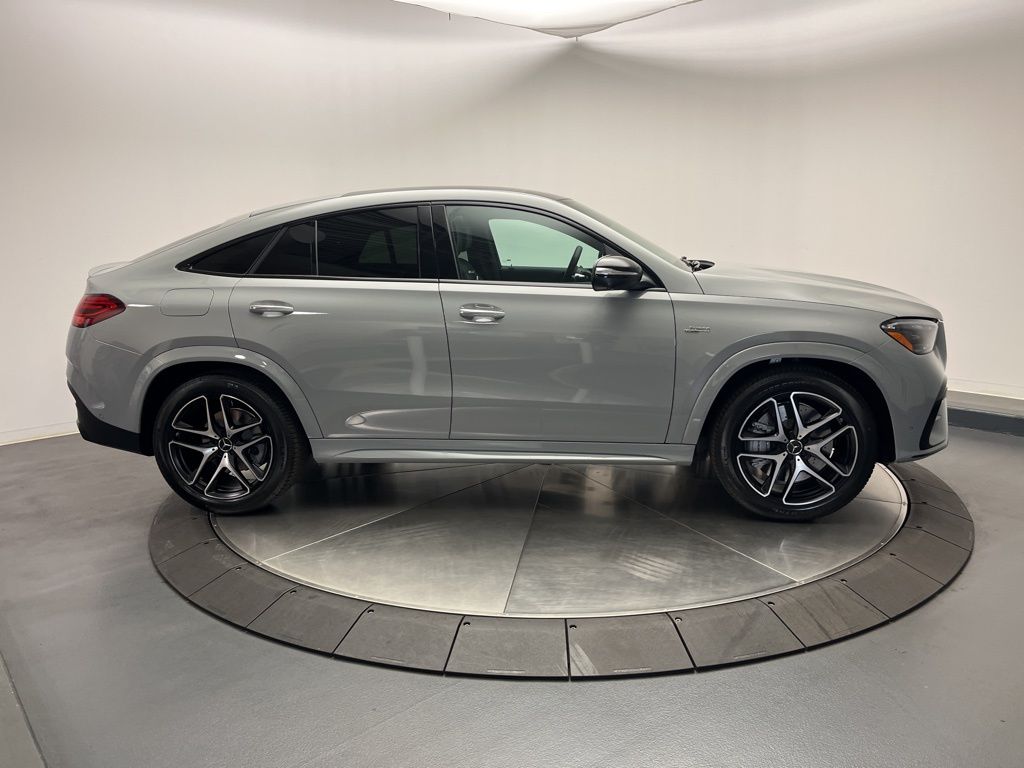 Thumbnail: 2026 Mercedes-Benz GLE - 8
