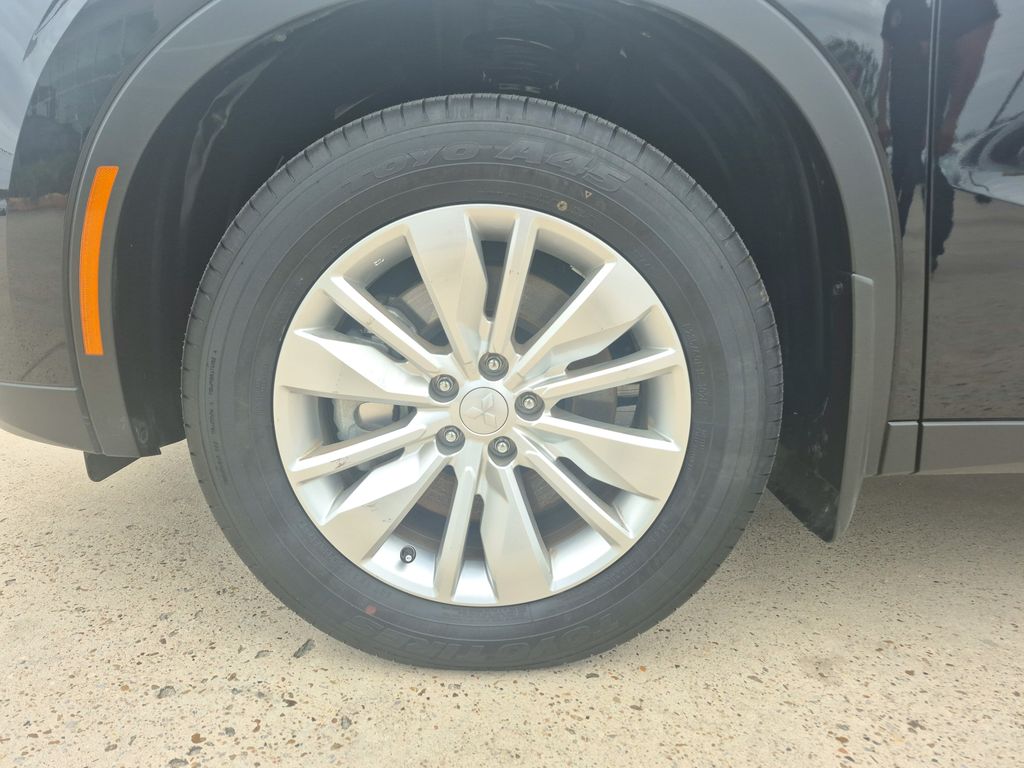 2025 Mitsubishi Outlander ES Black at Emmons Autoplex