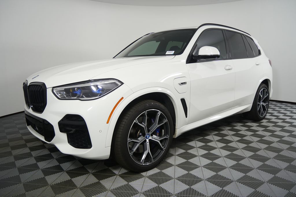 Thumbnail: 2022 BMW X5 - 7