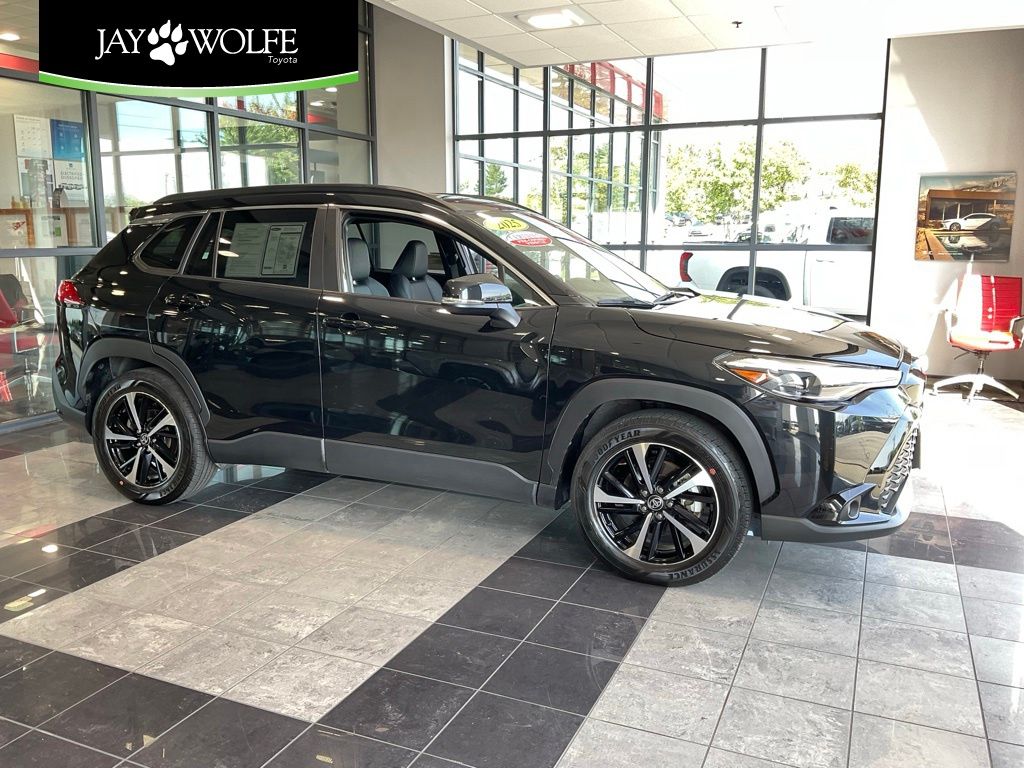 2025 Toyota Corolla Cross Hybrid XSE AWD