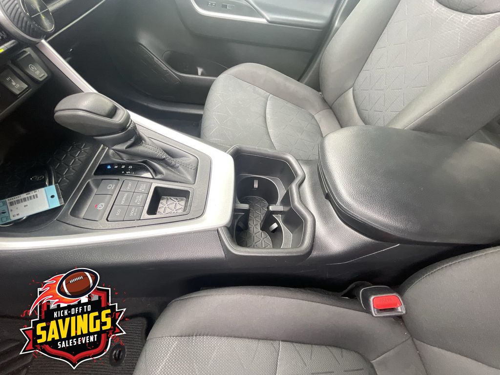 Used 2024 Toyota RAV4 SUV