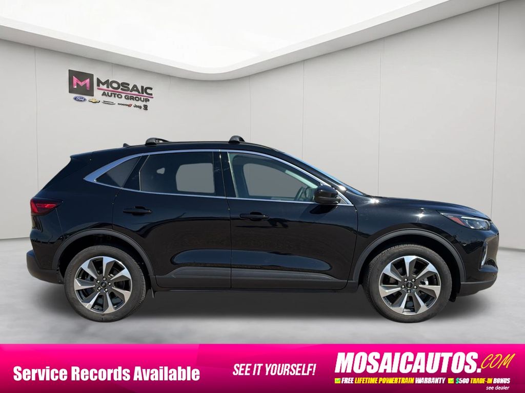 2023 Ford Escape
