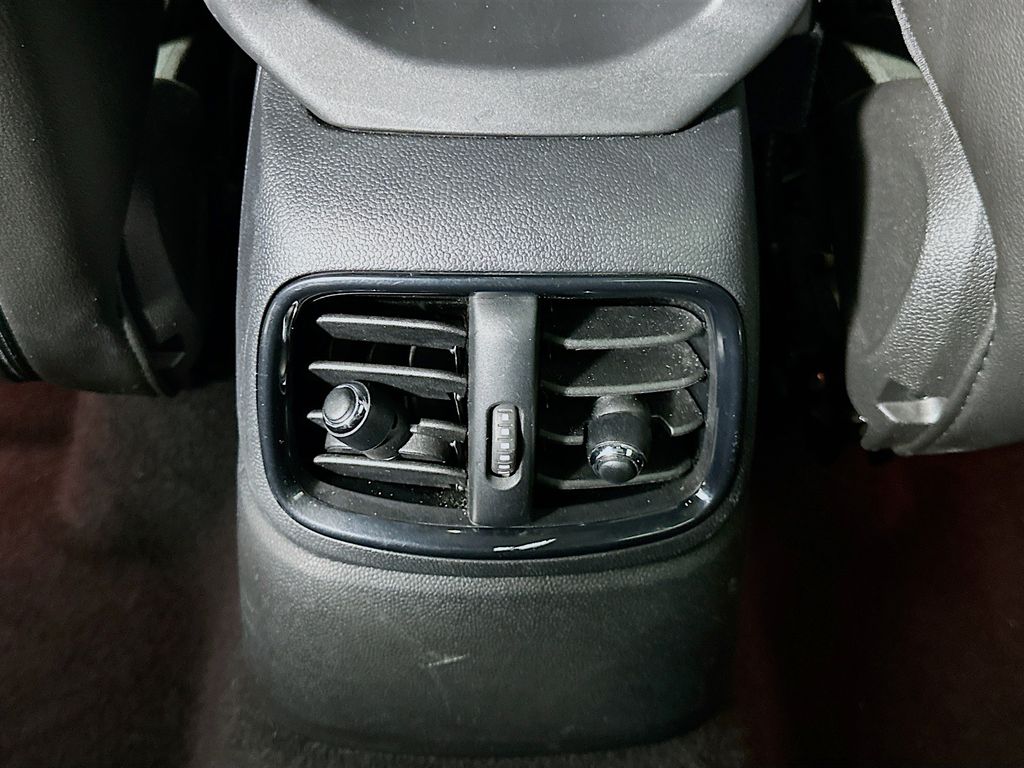 Thumbnail: 2019 MINI Cooper Countryman - 25