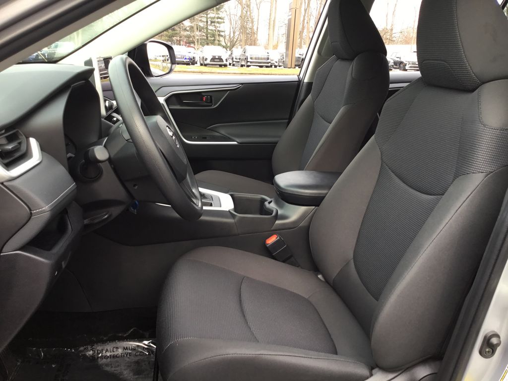 Thumbnail: 2024 Toyota RAV4 - 14