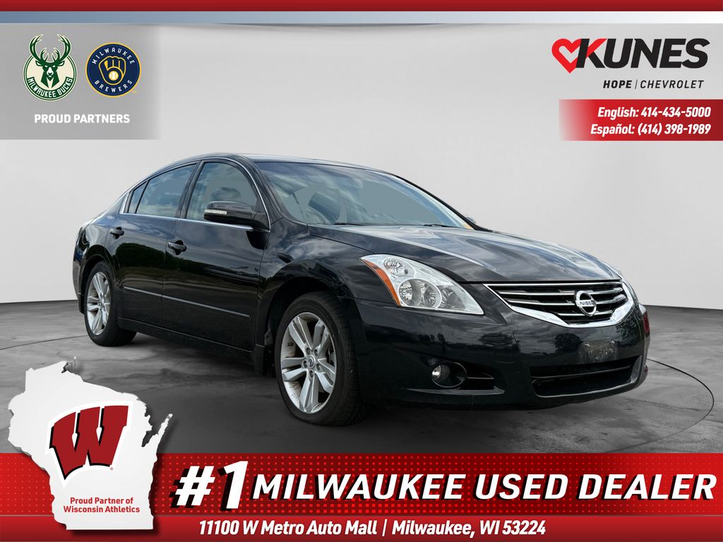 Super Black Clearcoat 2012 Nissan Altima Sedan Front-Wheel Drive Continuously Variable Transmission