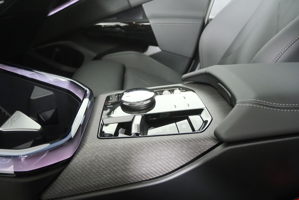 Thumbnail: 2026 BMW X3 - 19