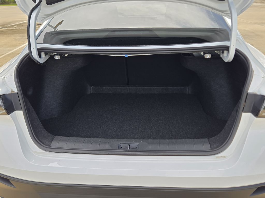 2026 Nissan Sentra SV - 9