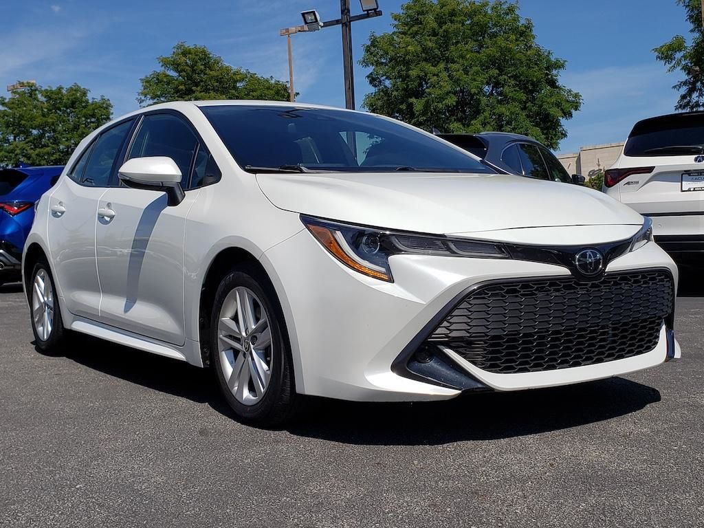  2022 Toyota Corolla Hatchback SE FWD   