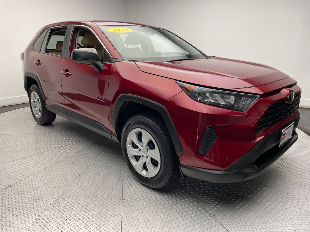 2022 Toyota RAV4 LE 3