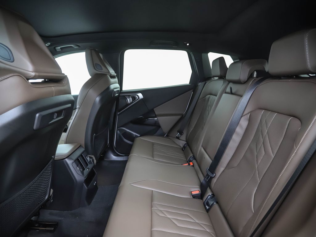 Thumbnail: 2026 BMW X3 - 22