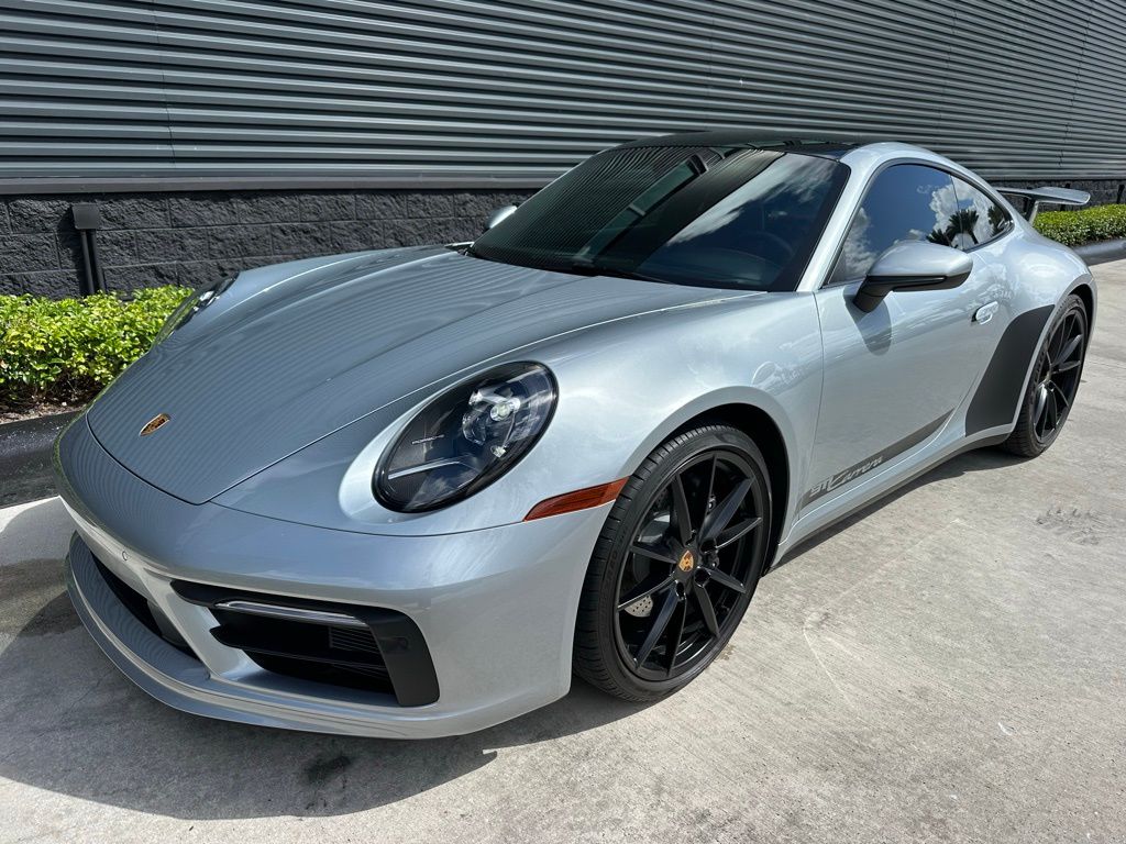 Thumbnail: 2021 Porsche 911 - 7