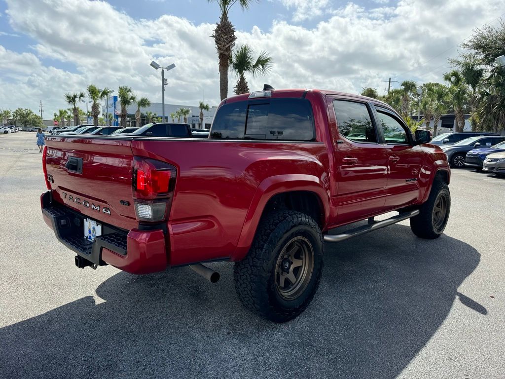 2022 Toyota Tacoma SR 8