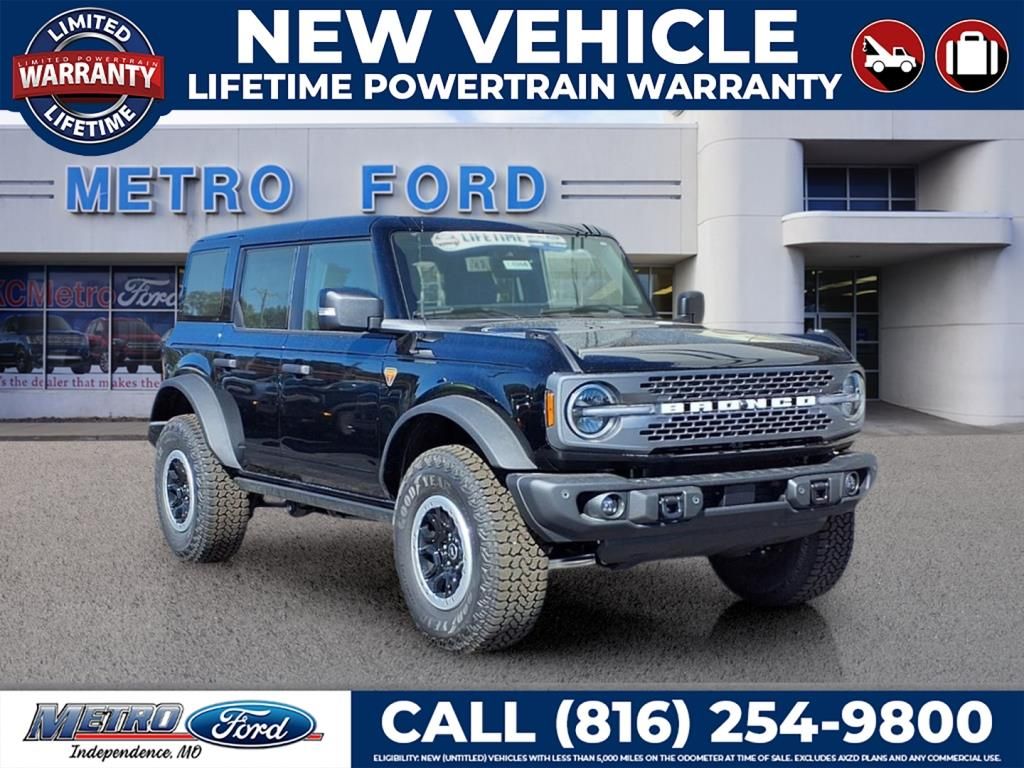 Shadow Black 2025 Ford Bronco SUV / Crossover Four-Wheel Drive Automatic